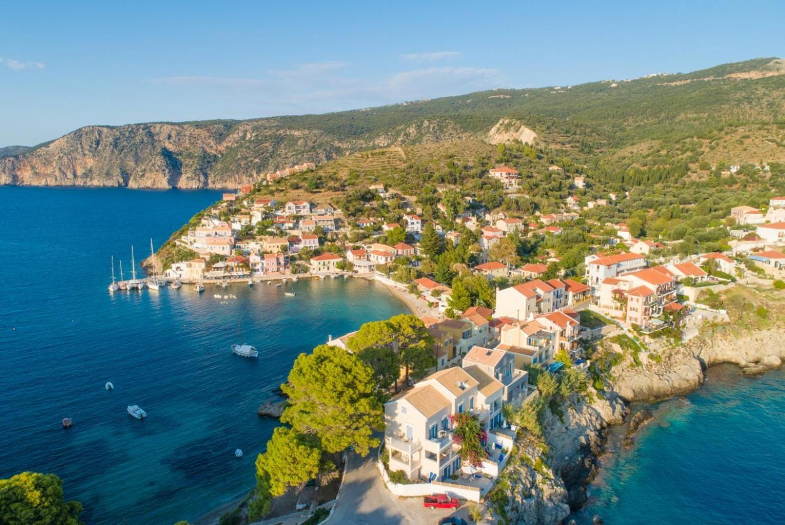 Lassi Fos Argostoli (Kefalonia)